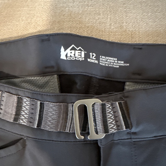 REI brand women’s hiking pants - Picture 2 of 4